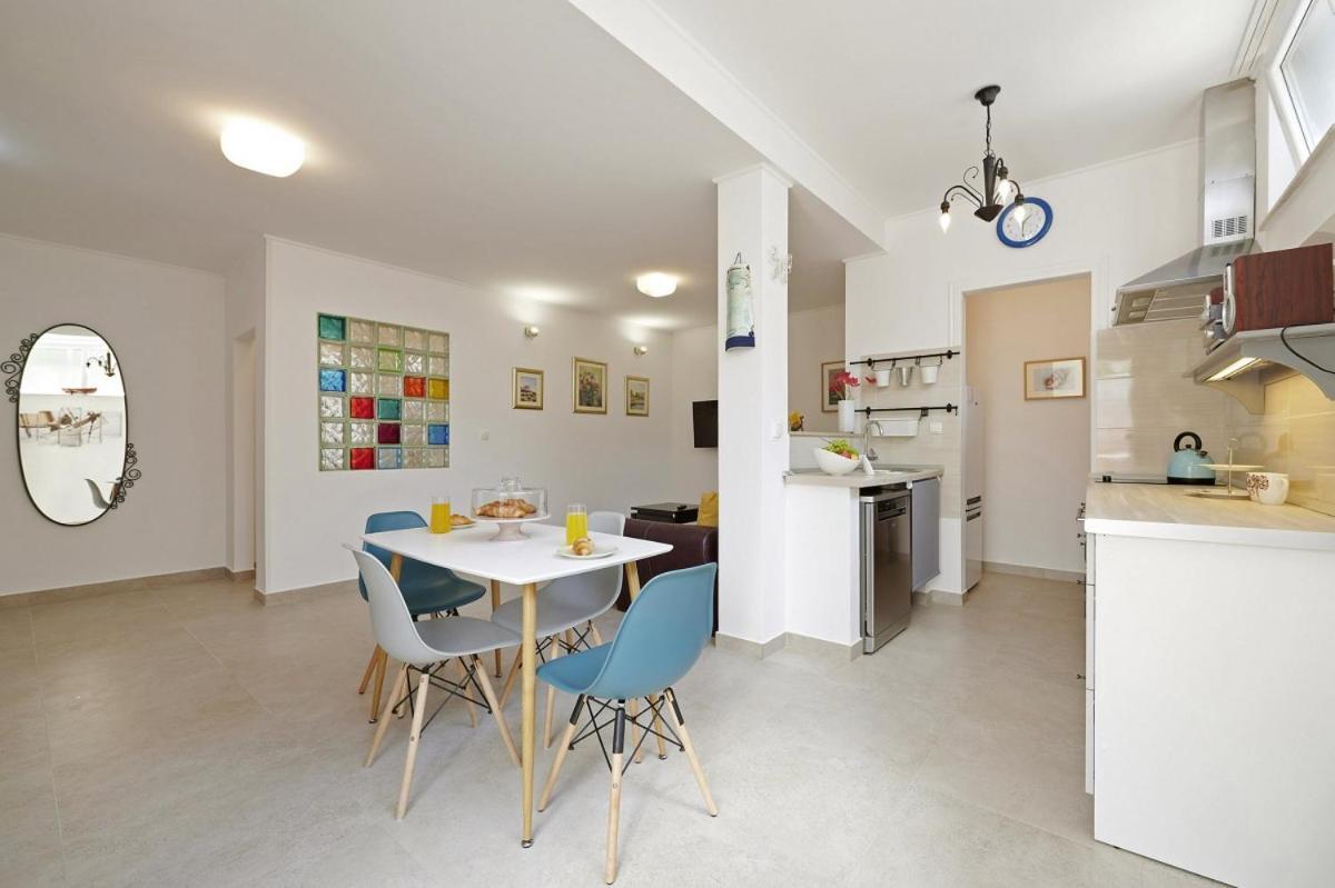 Smuketa In Trogir Haus Fuer 4 Personen Villa Екстериор снимка