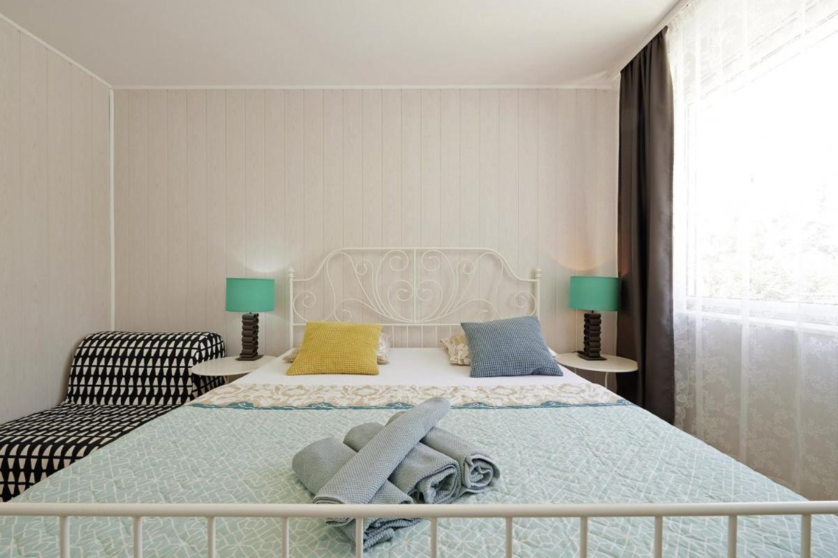 Smuketa In Trogir Haus Fuer 4 Personen Villa Екстериор снимка